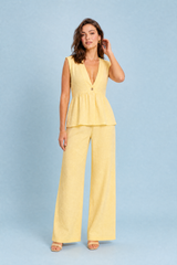 Gul V-hals buksedress