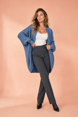 Midlang ribbestrikket vest