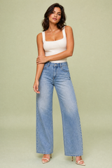 Vide lyseblå midjehøye jeans