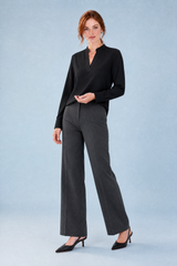 Flytende bluse med V-hals