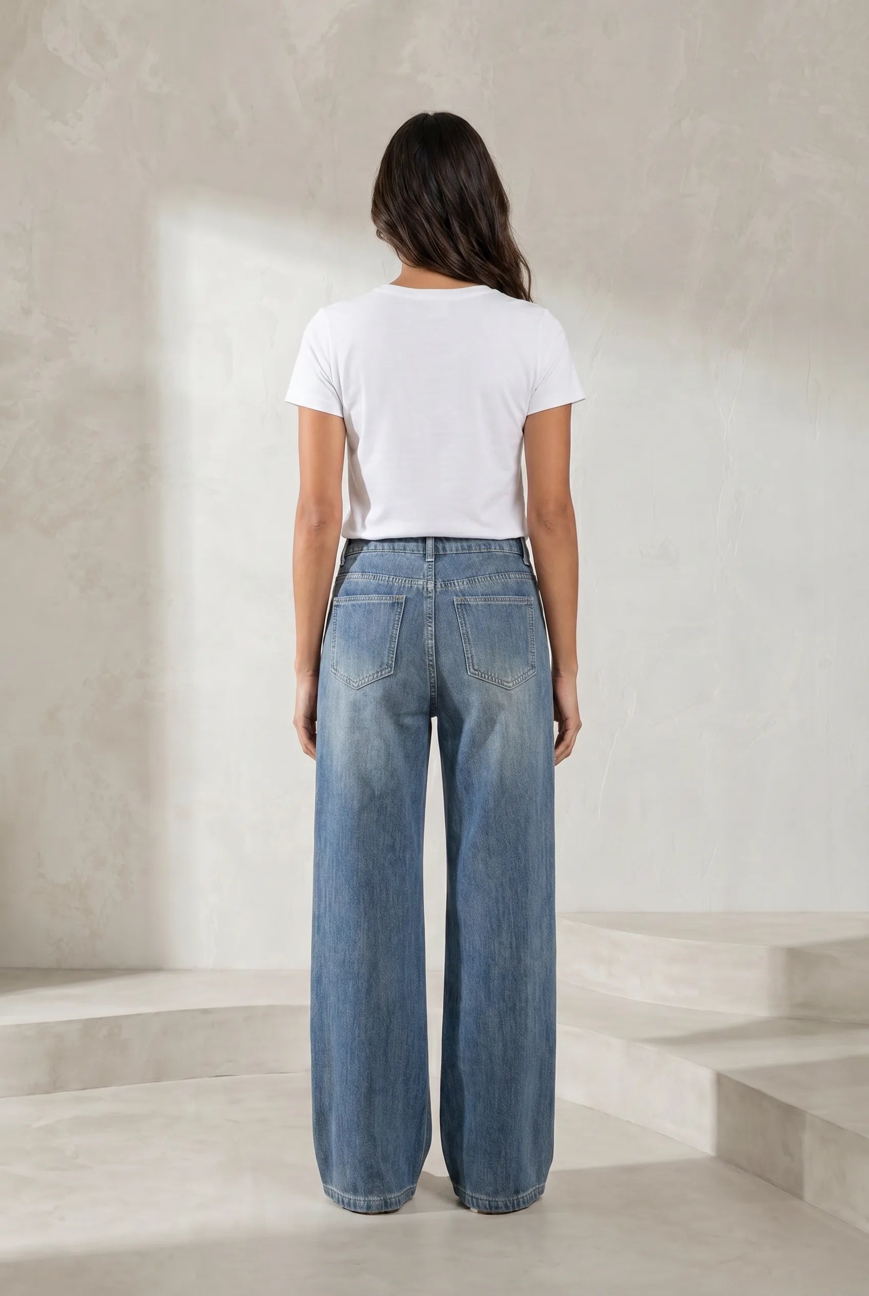 Jean bleu coupe ample taille mi-haute | Lounelle Paris