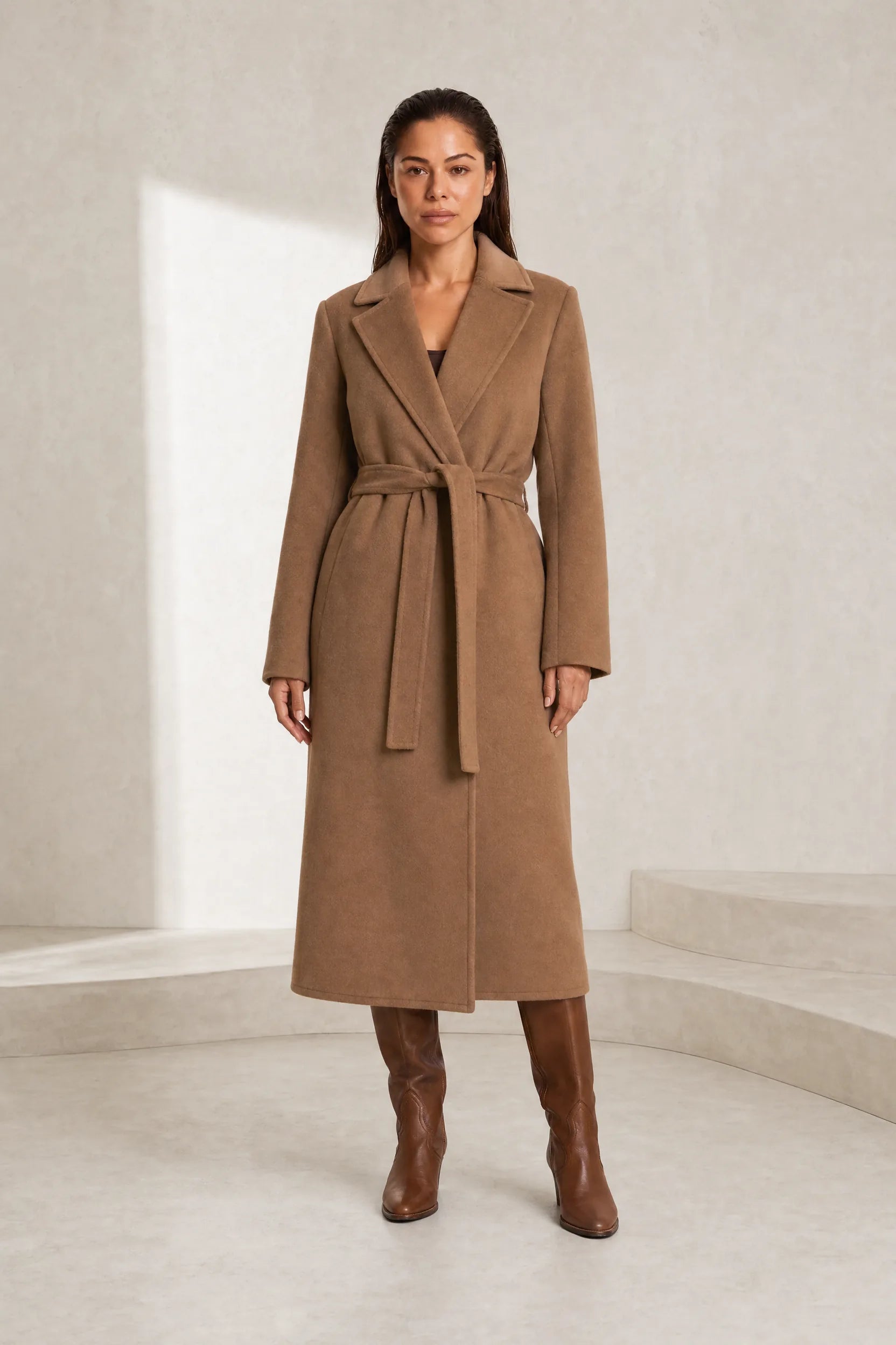 Manteau long marron foncé ceinturé | Lounelle Paris