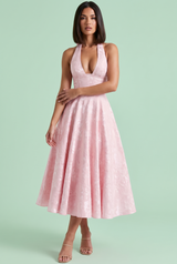 Jacquardkjole med halterneck og midilengde – rosa