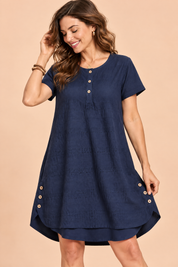 Blouse bleu marine oversize boutonnée devant | Vue rapprochée | Lounelle Paris