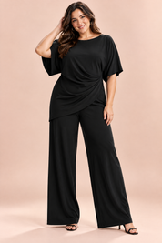 Ensemble pantalon noir plissé effet portefeuille | Porté sur une silhouette plus ronde | Lounelle Paris