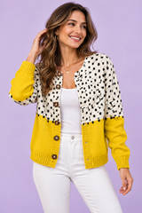 Gul blomstret cardigan med knapper