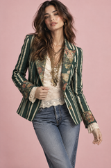 Grønn figursydd blazer med blomster- og stripemønster