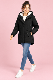 Parka noire oversize à capuche | Vue en mouvement | Lounelle Paris