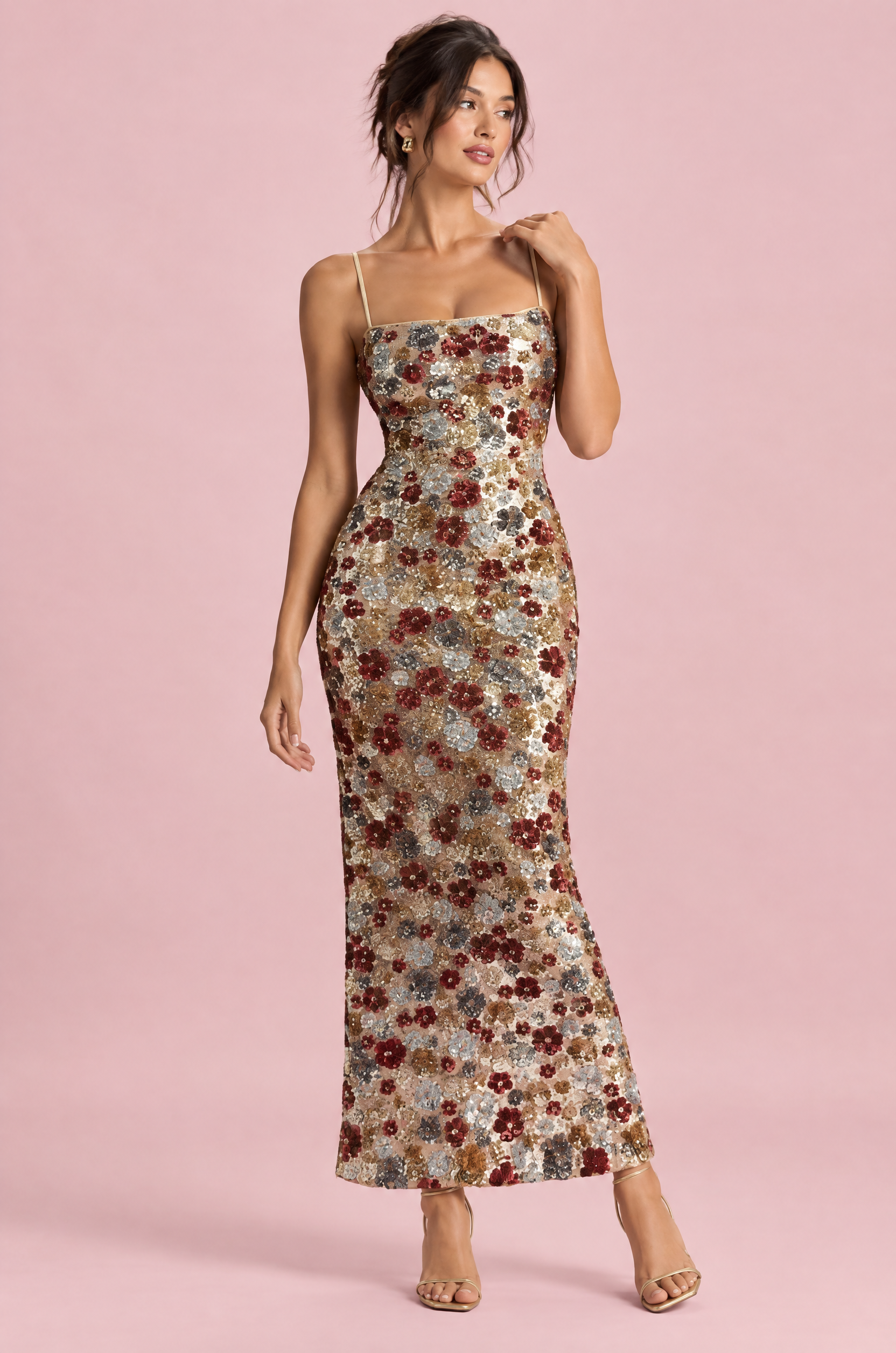 Robe courte dorée ornée de sequins à motifs floraux, à col rond | Vue de face | Lounelle Paris