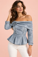 Lysgrå off shoulder-bluse med peplum