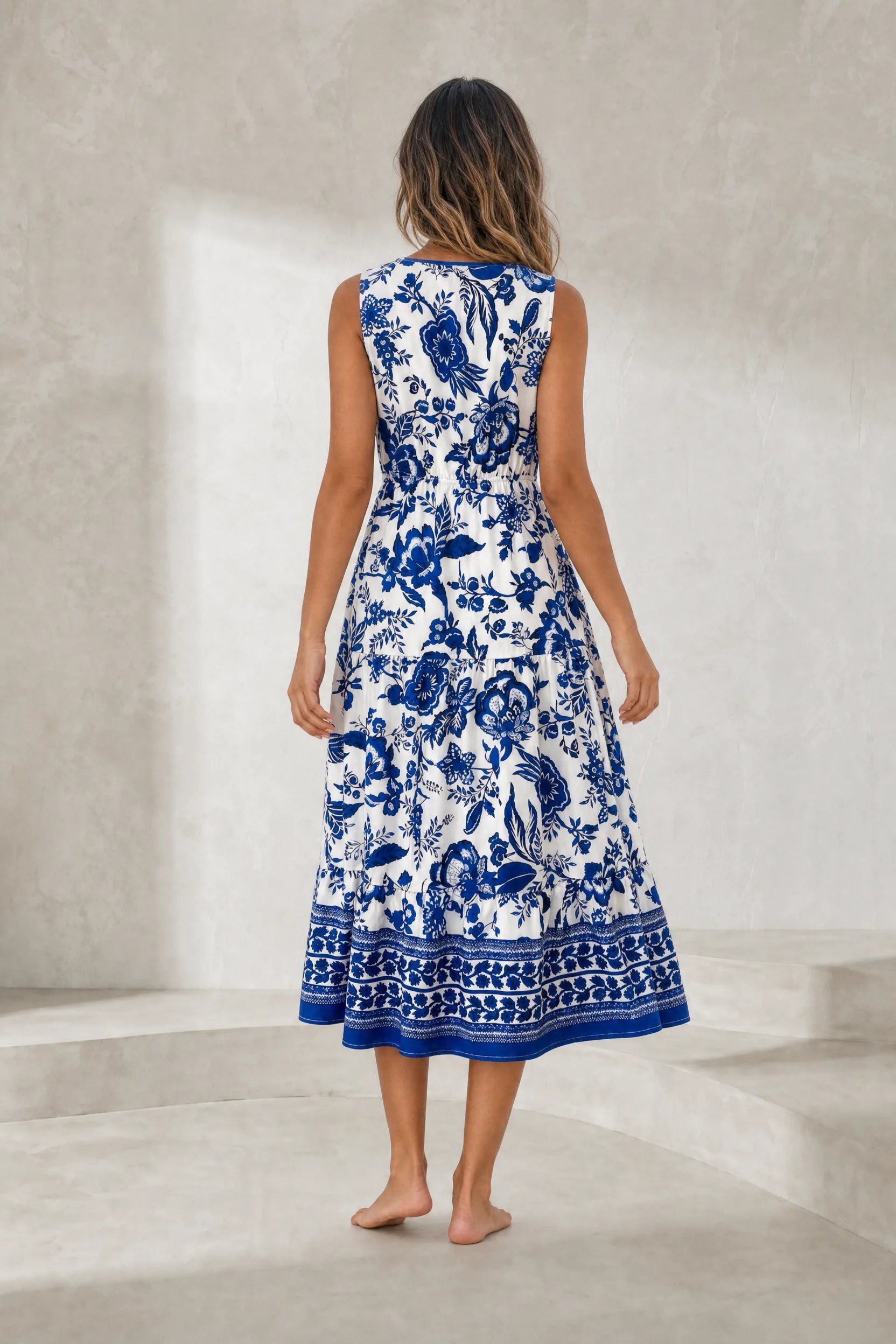 Robe longue blanche col V imprimée | Lounelle Paris