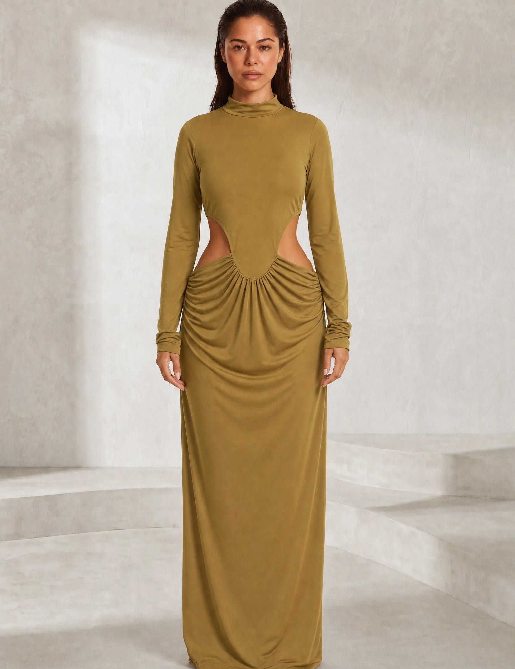 Robe longue olive col montant | Lounelle Paris