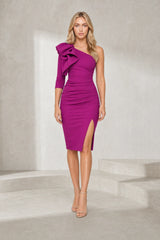 Robe midi asymétrique fendue