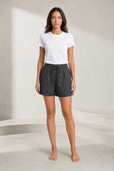 Short ample à taille élastique