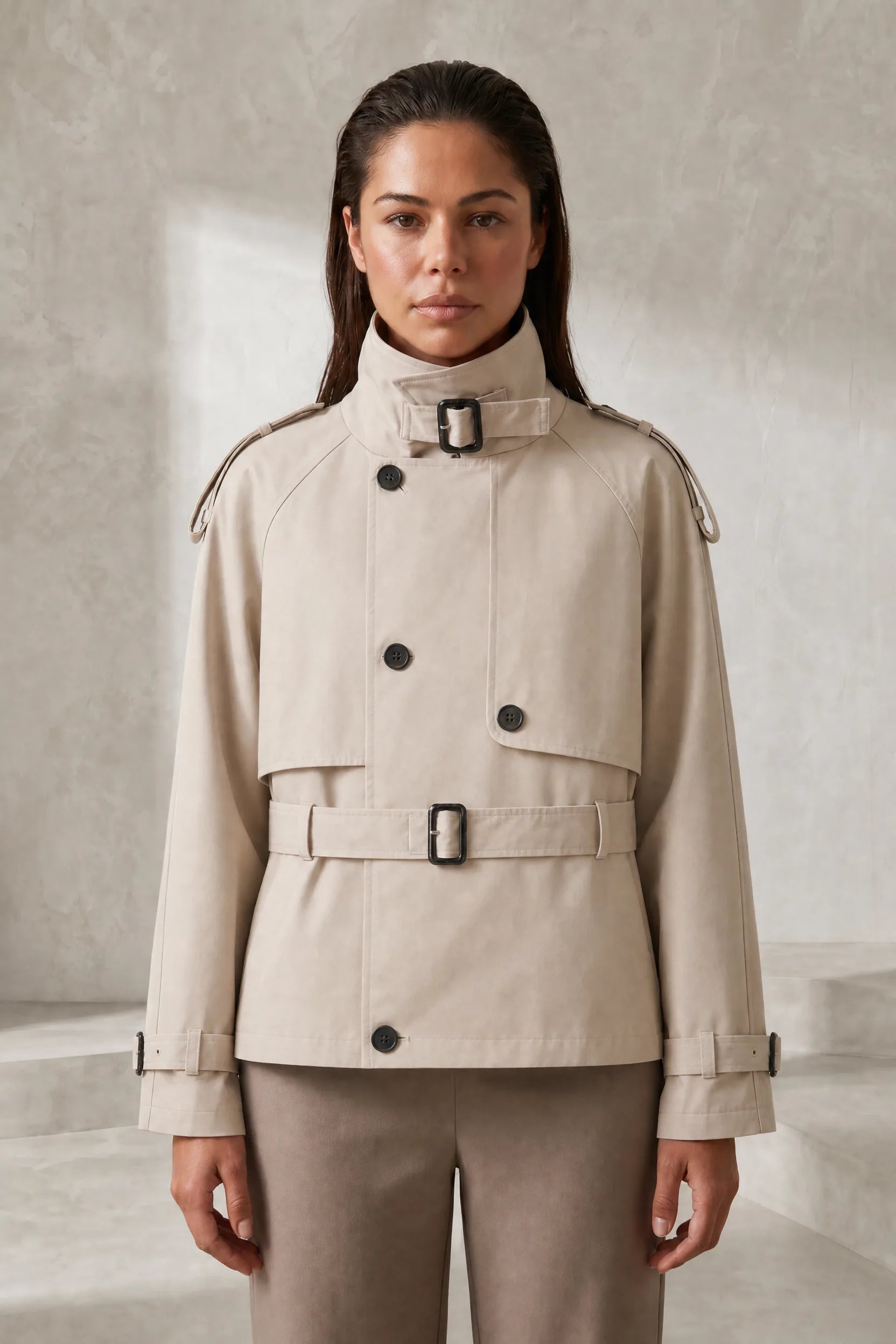 Trench Écru court ceinturé | Lounelle Paris